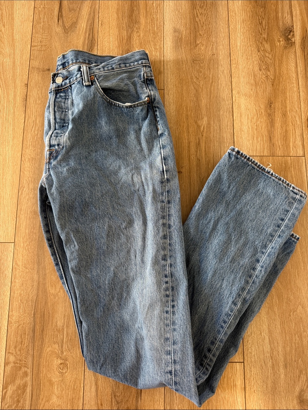 Levi’s 501 34w Straight-Fit Men's Buttonfly Denim Jeans in Blue